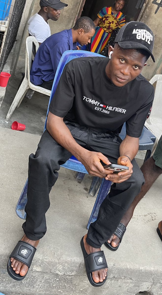 Modern_welder's tweet photo. Happy birthday 🎂 🎈 🥳  to me 
Say a prayer @jon_d_doe https://t.co/GwMIsGliIR