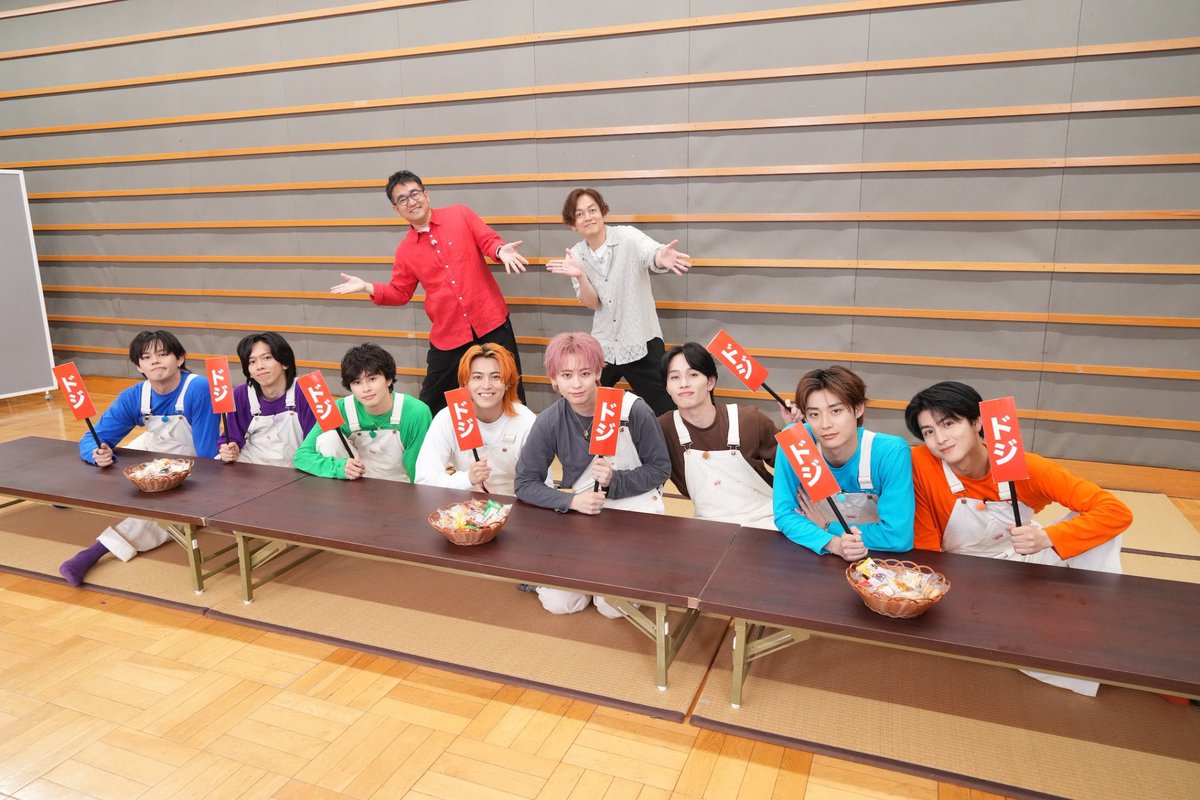 fujitoretari's tweet photo. 今夜‼️7/27(月)23:30〜
フジテレビTWOにて初放送配信✨
 「ユーキドジっ子検証クイズで撮れ高足りてますか？」後編
リョウガの思いも虚しく、ドジ連発のユーキ💫
想像以上のドジっ子にメンバー大爆笑✨
お楽しみに！
 #FOD 配信📶
 #超特急トレタリ #超特急 #なすなかにし
https://t.co/hOdF6Le5wt https://t.co/OLsZXjy779