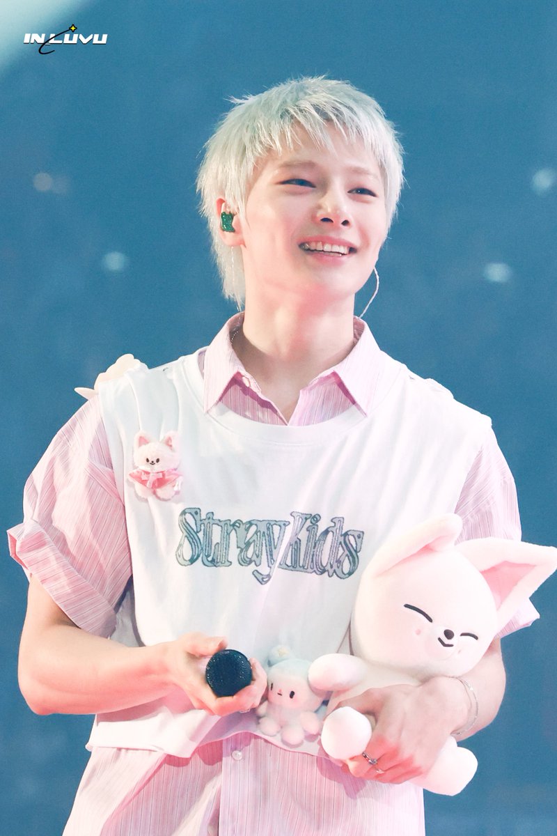 IN_luvU's tweet photo. 260726 World Tour <RUN IT SEOUL> Day2
🥺💕
#정인
#아이엔
#스트레이키즈
#Jeongin
#I_N
#StrayKids
#RUN_IT
#RUN_IT_SEOUL https://t.co/dpBvUED7Oz