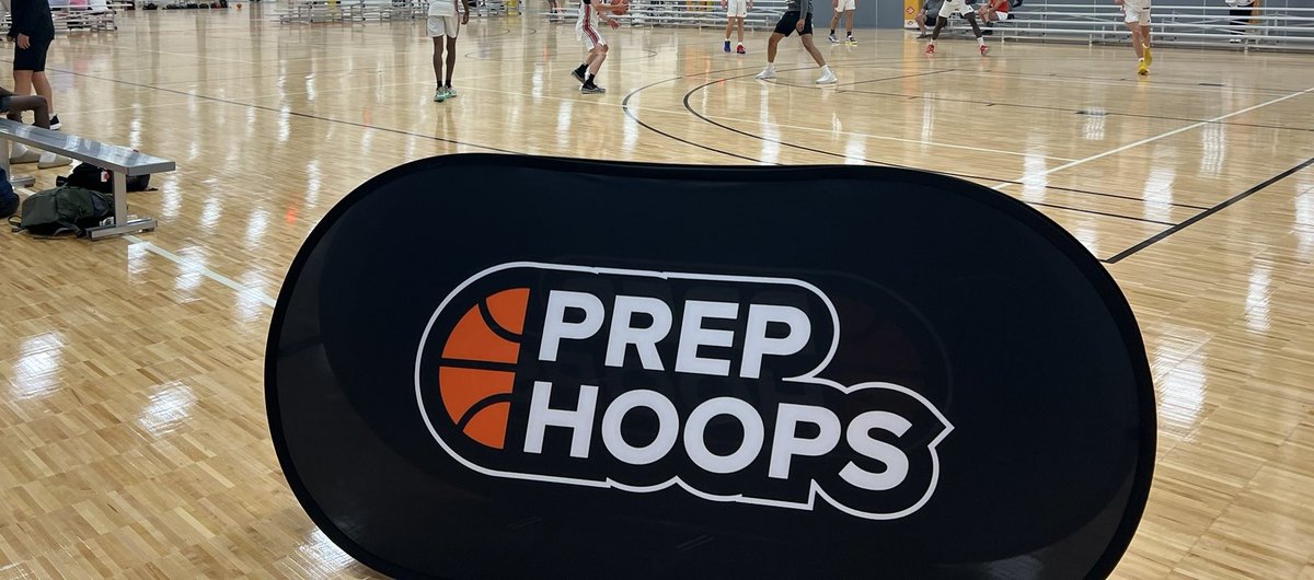 BRamseyKSR's tweet photo. Another Spring & Summer in the gym has been completed.

I covered 20 different “AAU” events in eight states across 11 weekends in April/May/July.

In June I covered five Indiana All-Star series events, four shootouts on college campuses, the IBCA Top 100, KABC Shootout, Charlie Hughes Showcase, and more.

The upcoming month is, by far, the quietest time on my calendar…but I will still be in the gym (including as soon as tomorrow).

I LOVE THIS STUFF!!!