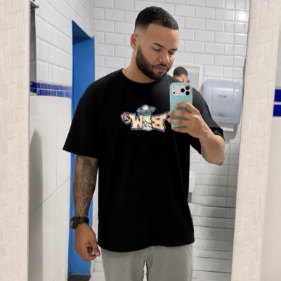araujoluiiss's tweet photo. #NovaFotoDePerfil https://t.co/1UrIZJ7otW
