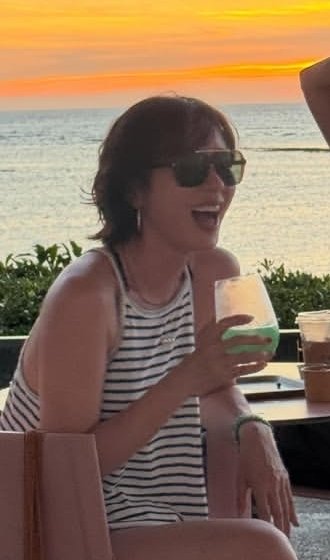 maica_0x10F7AE's tweet photo. #SonYeJin, you will always be the gold standard. 😏😏😌😌 https://t.co/3ghNqLfgzZ