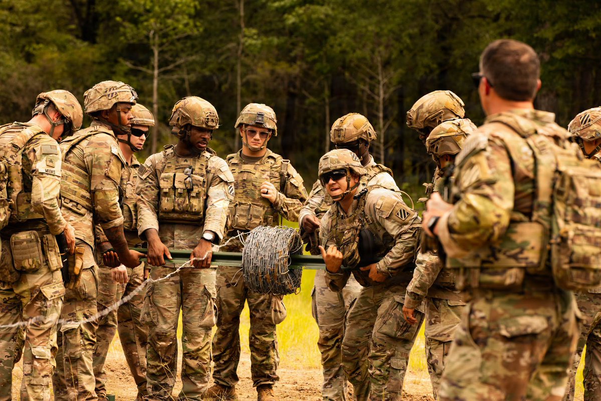 USArmyWHC's tweet photo. 💥 Demolition training at Fort Stewart!

Soldiers with 512th Combat Engineer Co., 1st ABCT, @3rd_Infantry Division sharpened their precision and technical skills under the guidance of subject matter experts to guarantee mission readiness 

#FreedomsGuardian https://t.co/qKaPmlgVjx