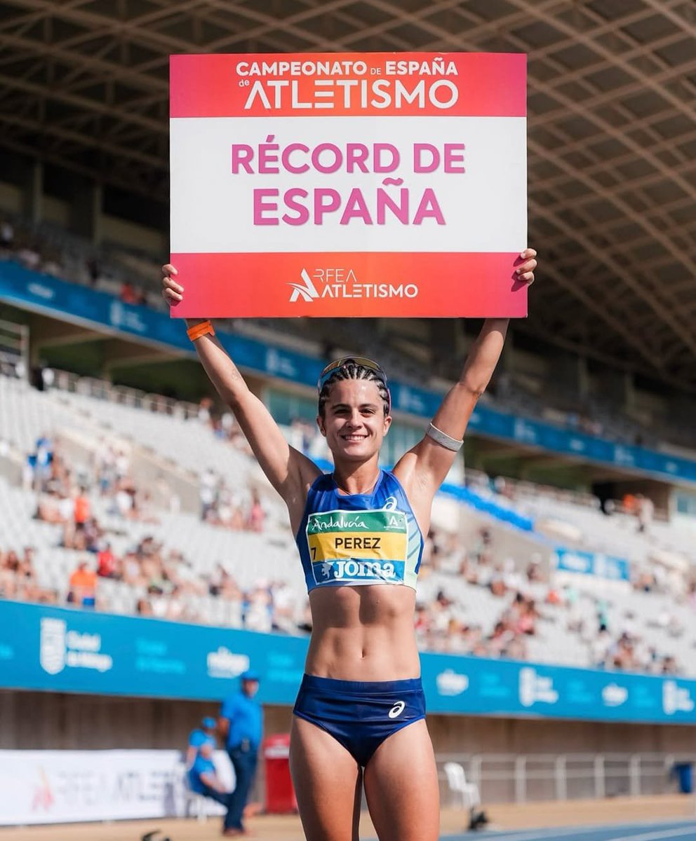 atletismoFAA's tweet photo. 🇪🇸 CAMPEONATO DE ESPAÑA ABSOLUTO ⭐

1️⃣1️⃣ medallas individuales 
2️⃣ medallas por clubes en relevos 🤝
🇪🇸 récord de España de @garciaperezmari
💚 récords de Andalucía de @garciaperezmari
@albaborrero98

🔗https://t.co/yL89QyCrR1 https://t.co/kfFqRd33sm