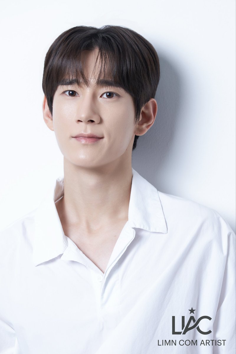 seeline_show's tweet photo. 신생 엔터 ‘림컴 아티스트’, 김도빈·최호승 등 실력파 배우 7인과 전속계약

#김도빈 #최호승 #김기택 #김서환 #강은빈
#송정훈 #이서후

https://t.co/Rh1WmWRufM https://t.co/1iVaumVNWe