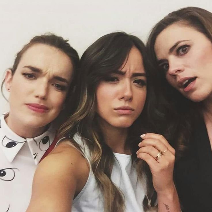 Thornathemighty's tweet photo. Where are people getting the idea that Hayley bullied Chloe bennet omg don't get me wrong it just shows how you have no idea who these people are.

Chloe and Haley literally had the most epic lipsink battle ever. It was AOS vs AC where they constantly killed it. Haley flying to https://t.co/7geGSH0KFN