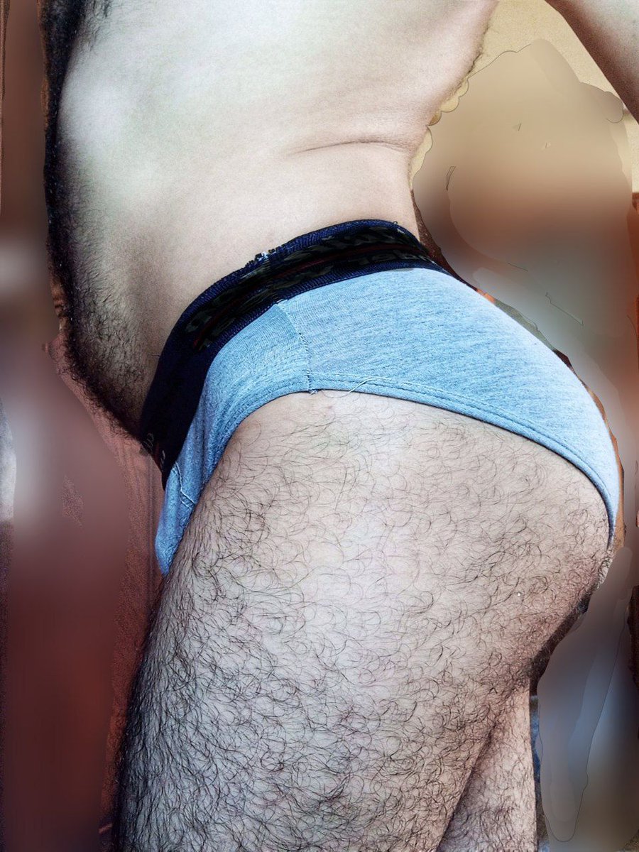 Hairy man tweet media