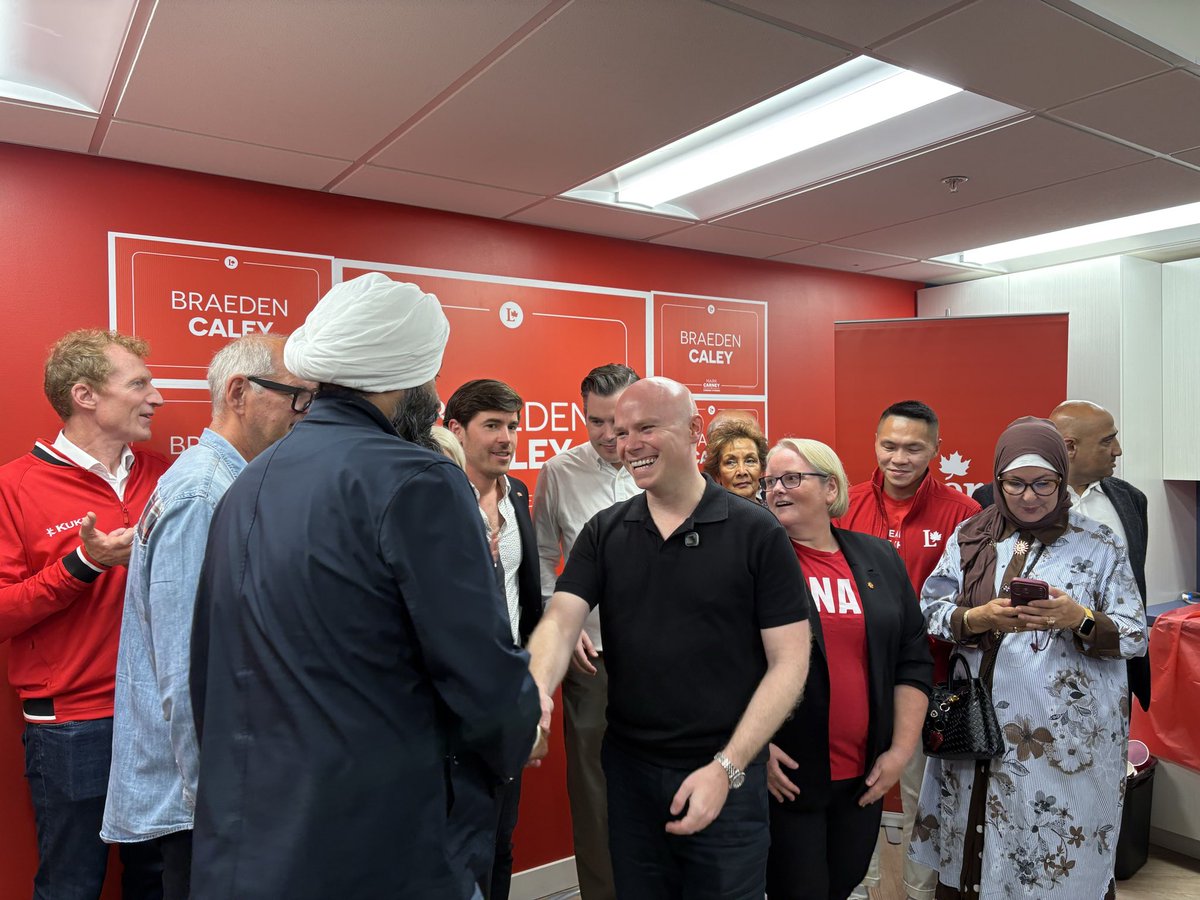 HedyFry's tweet photo. Great to join @braedencaley, Liberal candidate for North Vancouver-Capilano at his campaign office opening today!

Place was packed! Braeden, a Vancouver boy who grew up here, was ready to hit the ground running, in the rain, as were the enthusiastic crowd there. You go Braeden, we're behind you all the way!