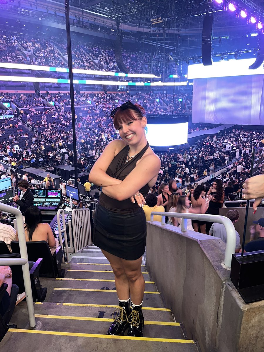 ⋆.˚✮ kelsey ✮˚.⋆ tweet media
