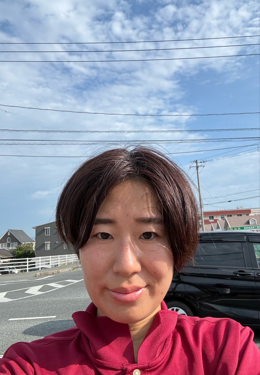 K6ytZ1's tweet photo. おはようございます☀️

今朝も撫川橋付近で朝のご挨拶！

お車の中から手を振ってくださった皆さま、ありがとうございました😊
朝は少し涼しくて気持ちよかったです✨

日中はまだまだ暑くなりそうなので、皆さま体調に気をつけてくださいね！

今日も一日頑張りましょう！
お仕事に行ってらっしゃい🙋‍♀️
私も行ってきます！

#ひろもりしほ #岡山市北区 #朝のご挨拶 #撫川 #いってらっしゃい
