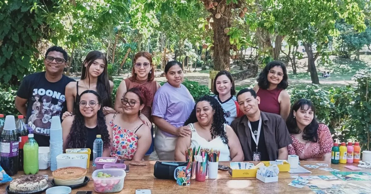 ty_amaro's tweet photo. 🧺🌿 Picnic do Boy Sompob &amp; Gaho 💛🎶
Nos reunirmos para uma tarde cheia de boa música, risadas e momentos especiais! https://t.co/tI0yxLj6T7