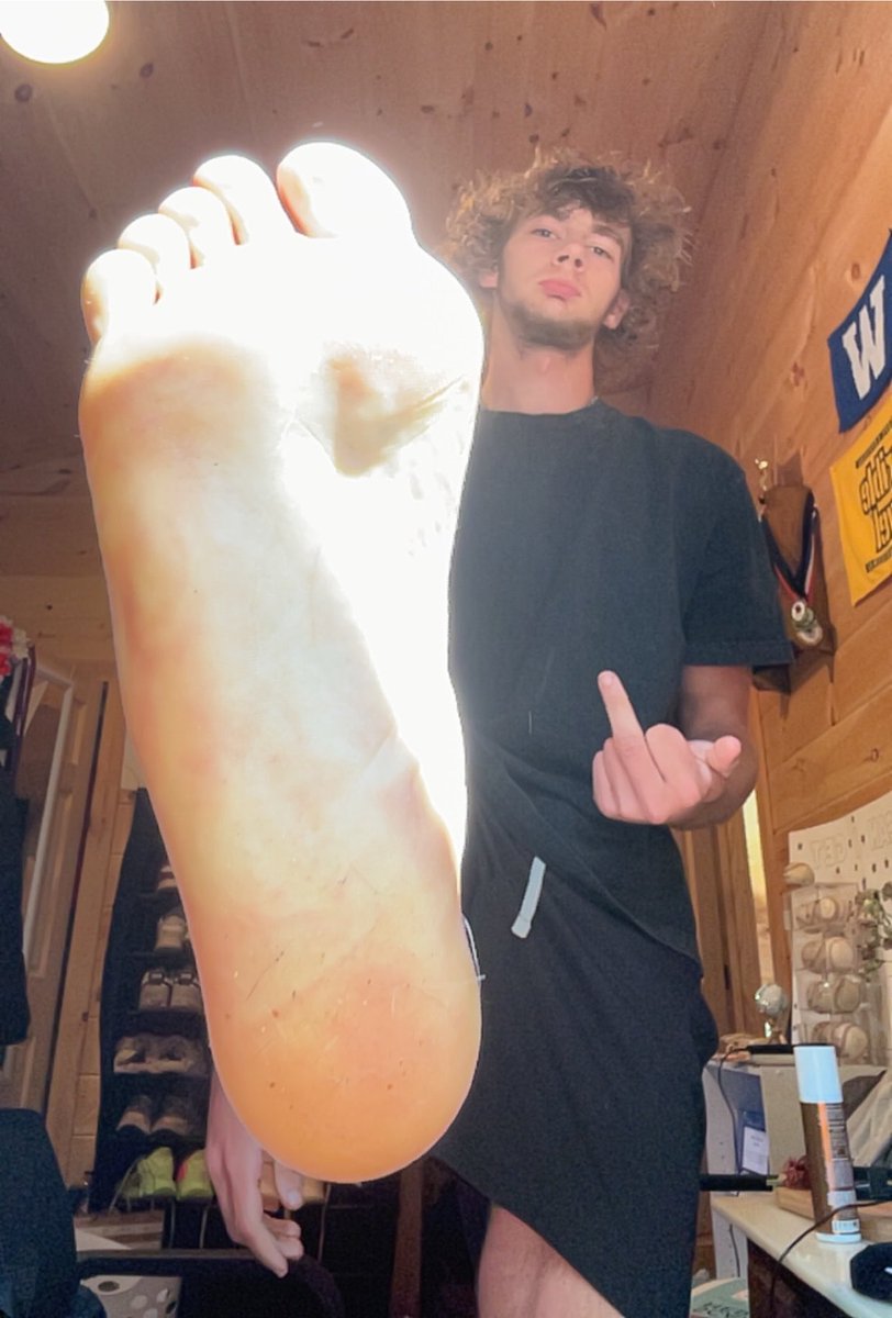 MasterSamuel69's tweet photo. Payment is the language i respond to 😈😈 Make daddy proud. #CahsMaster #Findom https://t.co/ovFVcC3AwD