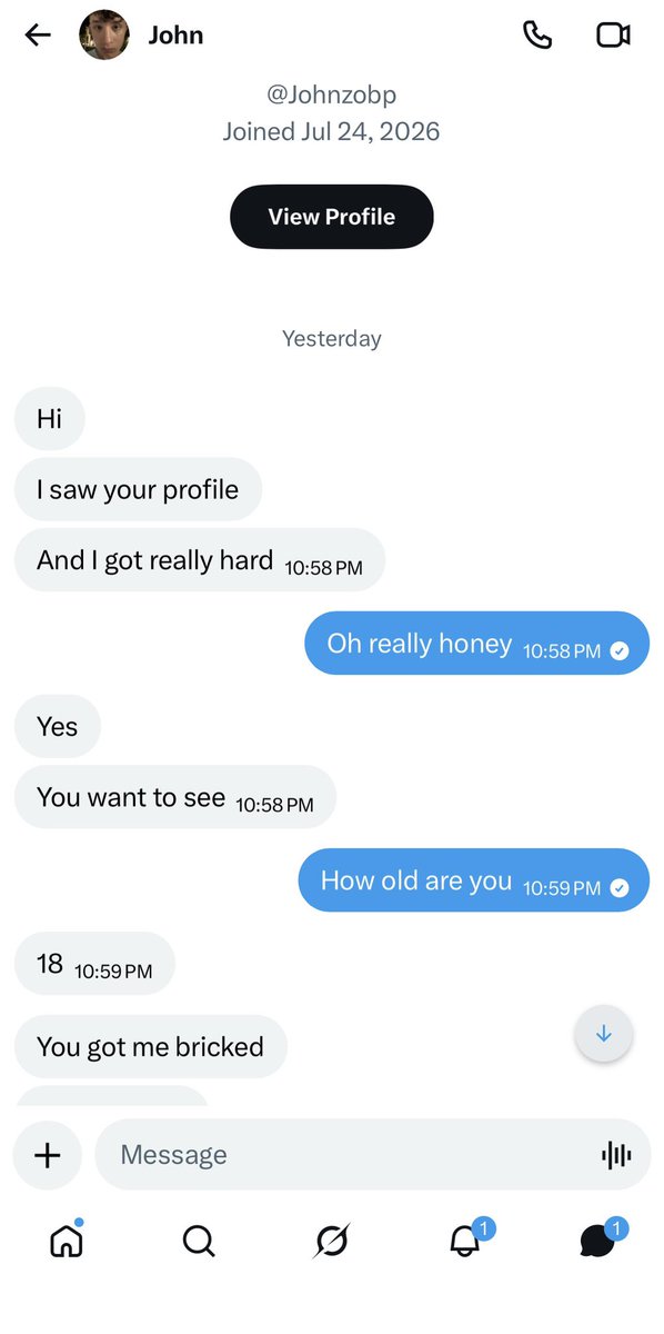 Anna3h6d's tweet photo. @Johnzobp No hell no I didn’t you want to blackmail me now well I don’t care you text me saying that I got you hard already and you sent me nude pics I didn’t ask for it https://t.co/QhjQrn0RLo