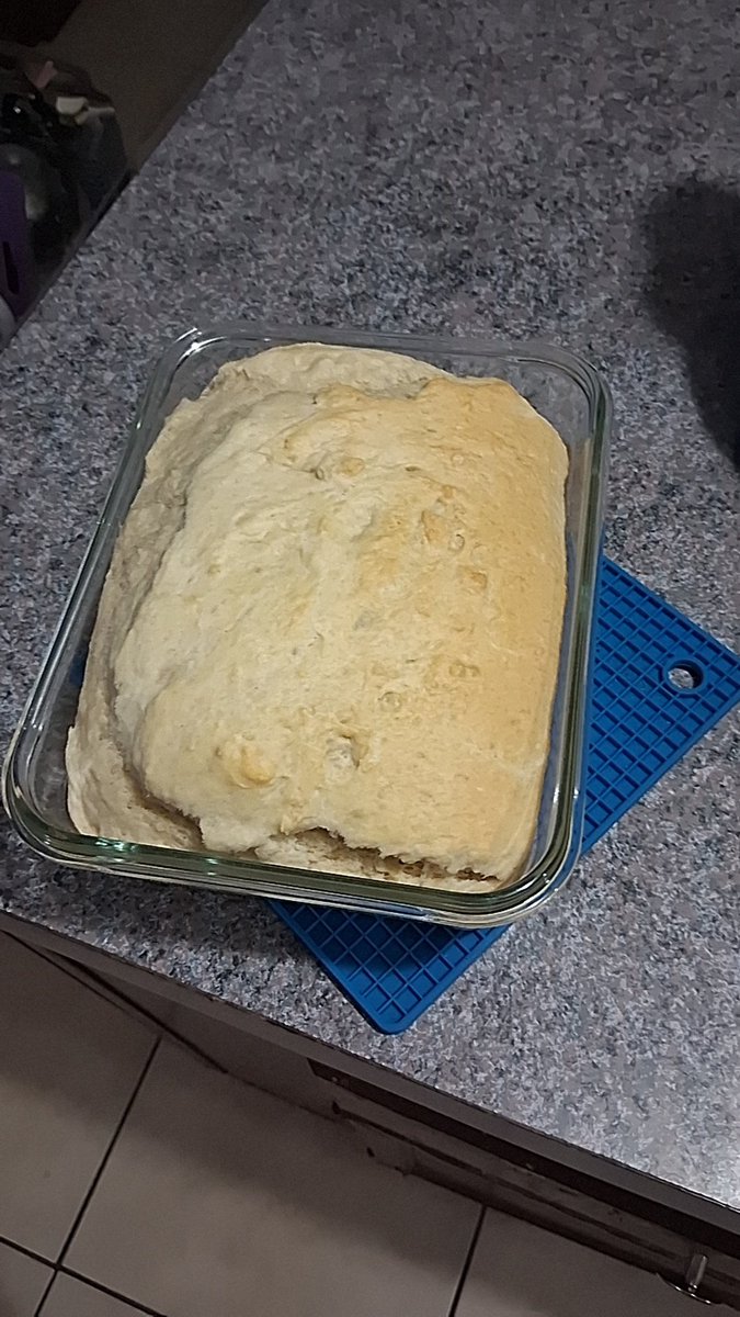 Mochabeezy's tweet photo. Betty Crocker ain't got shit on me https://t.co/nat2pJGTol