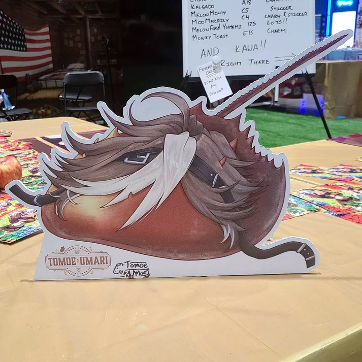 BeatriceAlfbern's tweet photo. It was so cool having art I made as stands at offkai this year thanks to Tomoe!!
I hope those who won the bids enjoy having them as much as I did making them haha they're so fun https://t.co/ZtNEUEzJCh