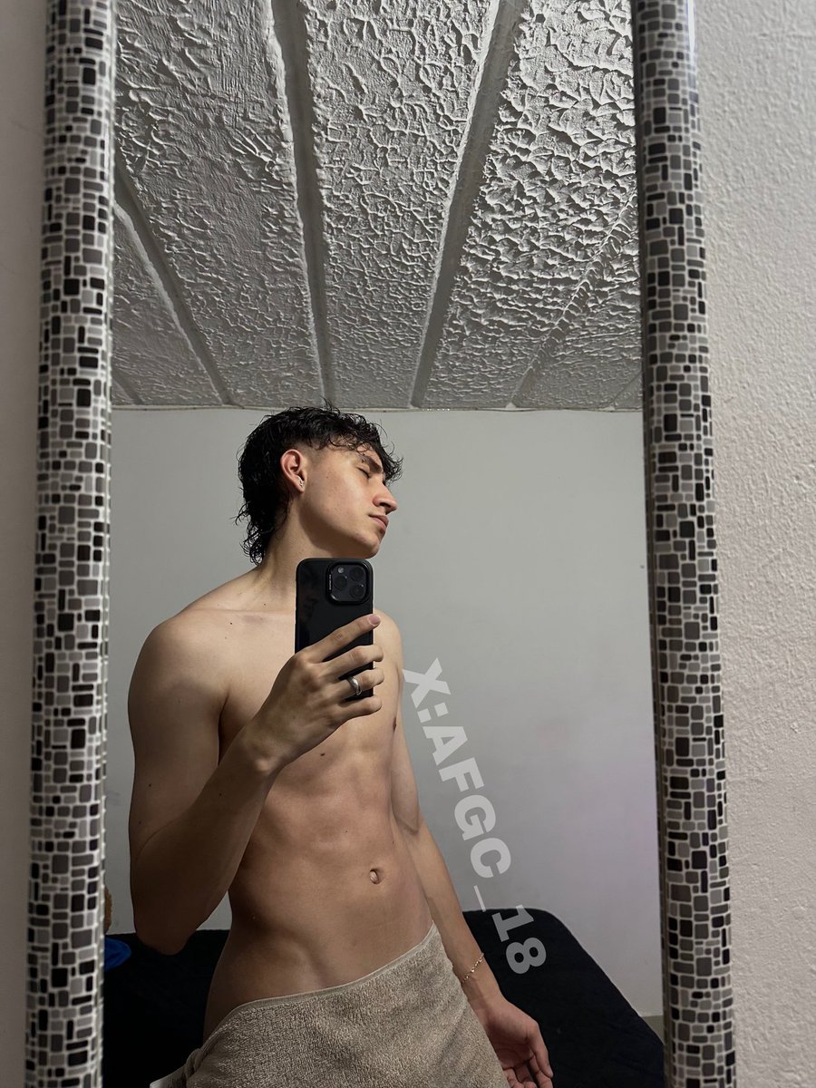 AFGC18_'s tweet photo. Necesito una ayudita😏🥵
https://t.co/vou9YemXvd https://t.co/UTVVrn4NyH
