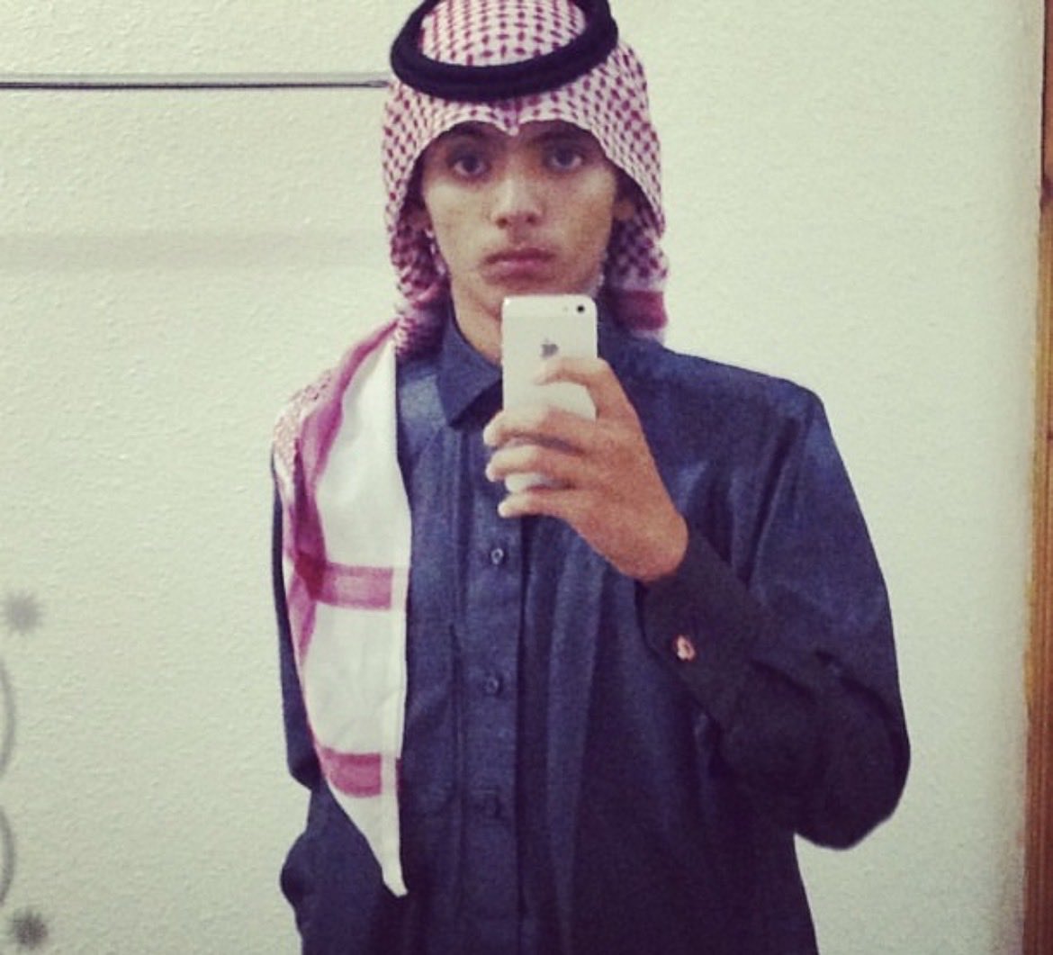 alpe3hw's tweet photo. حركه الحواجب مطلوبه مع كل صوره😭😭😭😭😭😭😭😭😭😭
#دحام_الضحيك https://t.co/gycOplYMBt