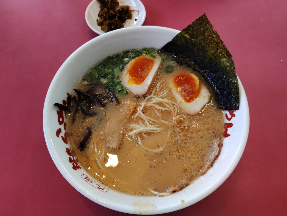 kitakitsunefox's tweet photo. ラーメン食べました。暑い日は熱いラーメン！ https://t.co/oAE9veLPk9