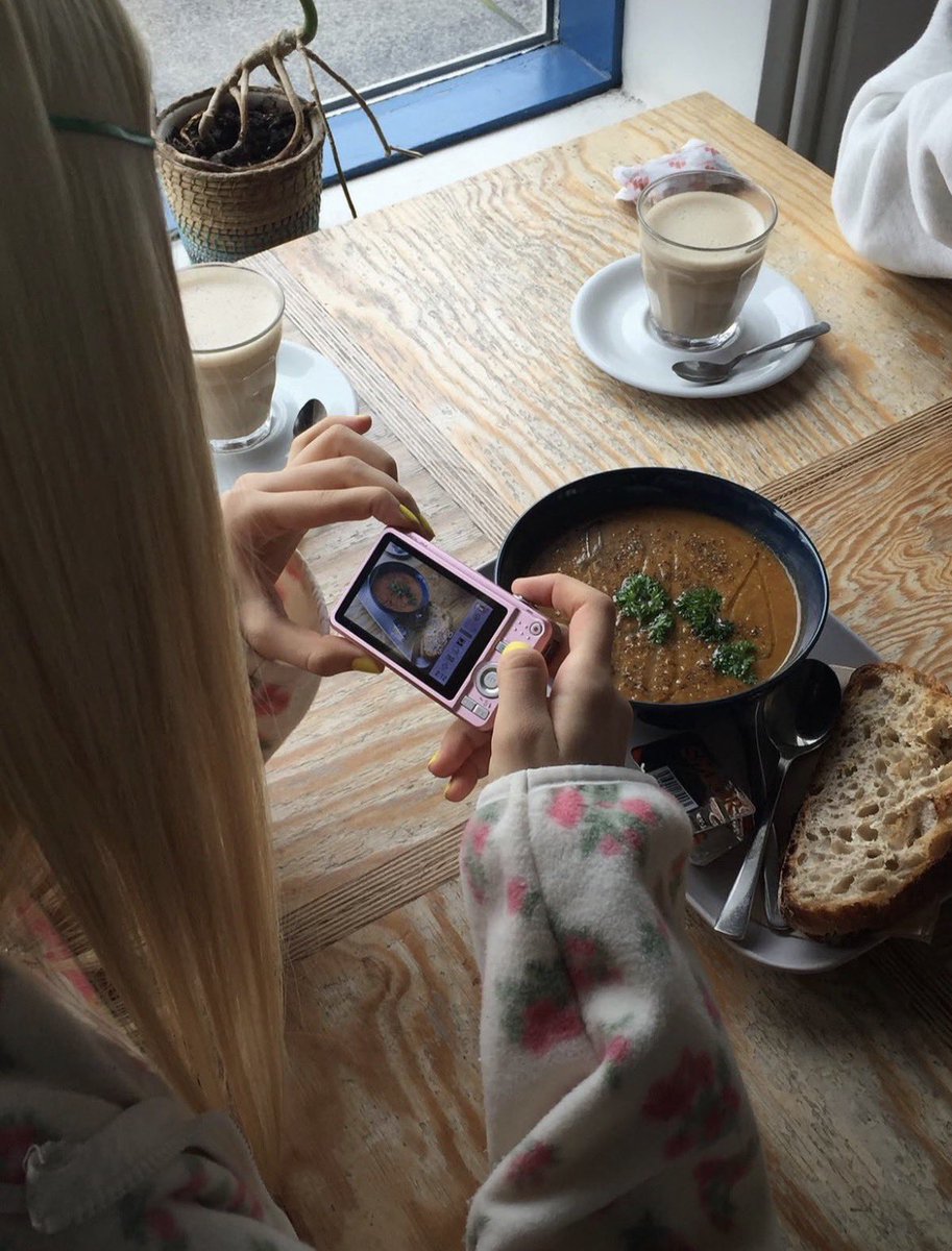 vivi⁷ tweet media