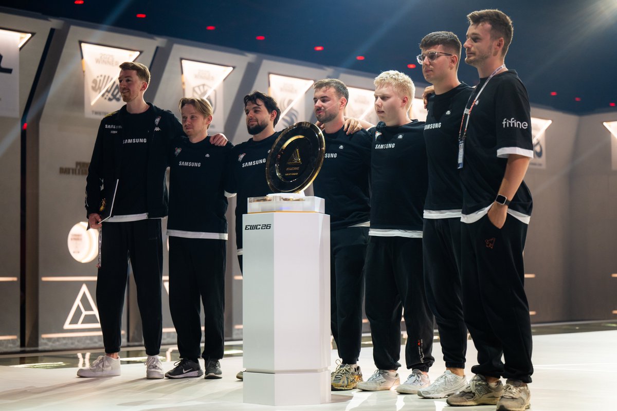 MaM1c's tweet photo. Don't forget to dream. Every once in a while, it might come true. ✨#EWC26 Champions! 🏆 https://t.co/BbSqiUmzCz