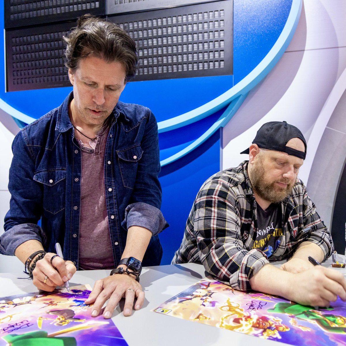 KevinBurke20's tweet photo. SDCC 2026 is complete, and what an exciting, exhausting, and rewarding experience!! Thrilled to meet all the fans, see old friends, make new friends, and celebrate my birthday in the middle of the chaos. You all RULE!! Now I sleep! #sdcc2026 #ninjago #dragonsrising #dragonsfury https://t.co/BgFJ5GaRmx