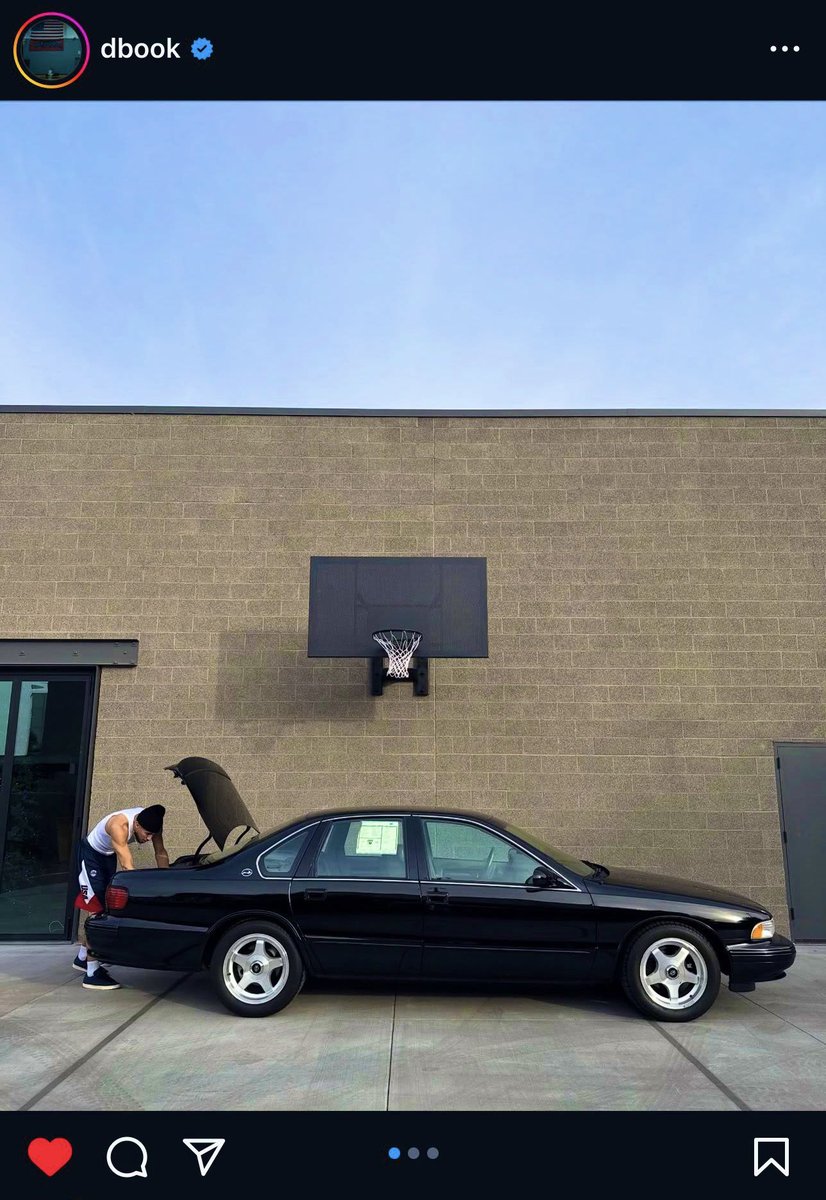 ReddCinema's tweet photo. When Devin Booker was showing off his 1996 Chevy impala with only 86 miles 🔥👀 https://t.co/psiNYZT975