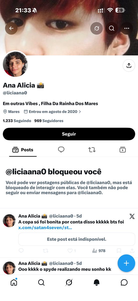 lauejin's tweet photo. Golpe!! Tentou me vender dois ingressos pro show do BTS, meteu o louco me mandando um comprovante falso, e me pressionando a pagar! Não é uma mulher, é um homem! https://t.co/sayNwrVxa4