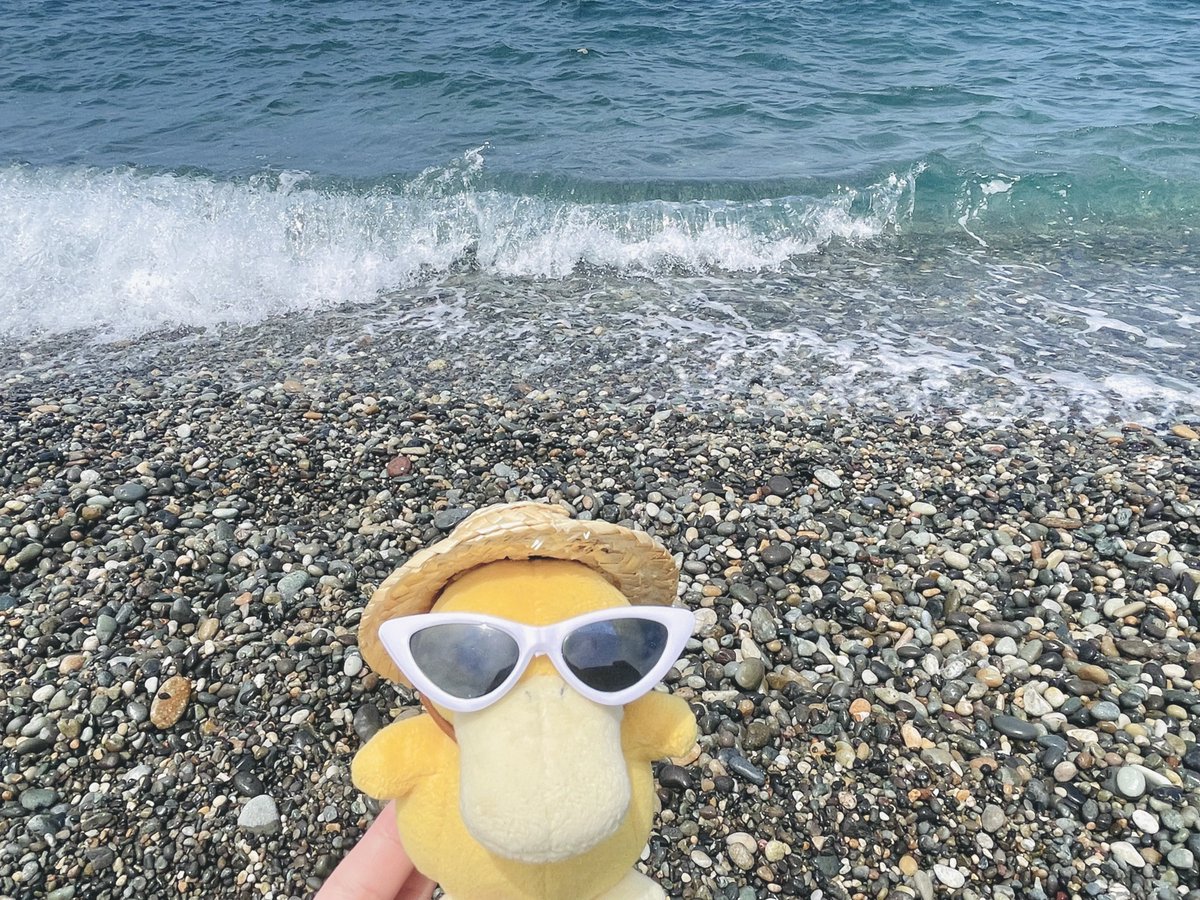 __a__o__01's tweet photo. 🌊🕶️✨⛱️ https://t.co/h8a9PBe344