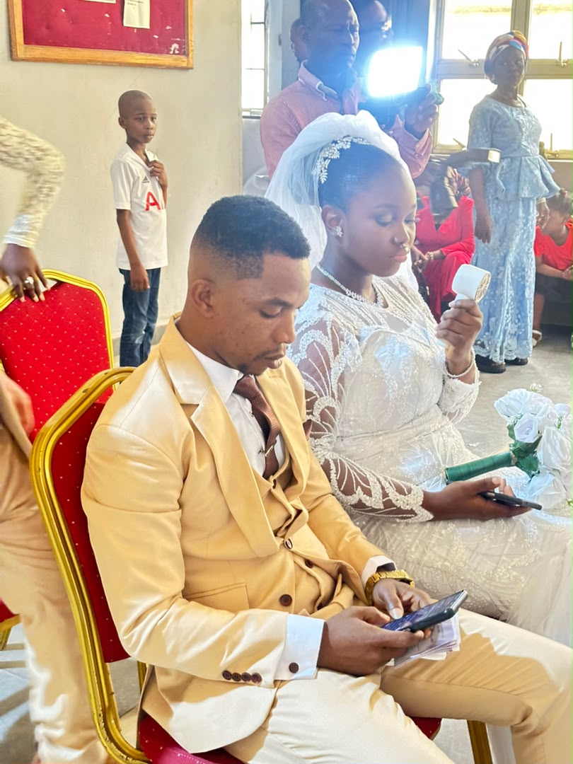 sunnyblacky700's tweet photo. Latest Couple in town guysss!!! 
God did 💯✅ https://t.co/VKgEPNbxAm
