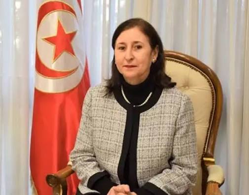 MouradTeyeb's tweet photo. #Tunisia
Following Kais #Saied’s "incapacity", PM Sarra #Zaafrani is expected to take over as "Interim President", appoint a "caretaker government" and call the old electoral body (#ISIE, now demised) to hold presidential elections in 90 days maximum.
#تونس #سارة_الزعفراني https://t.co/FqzX8oslAH