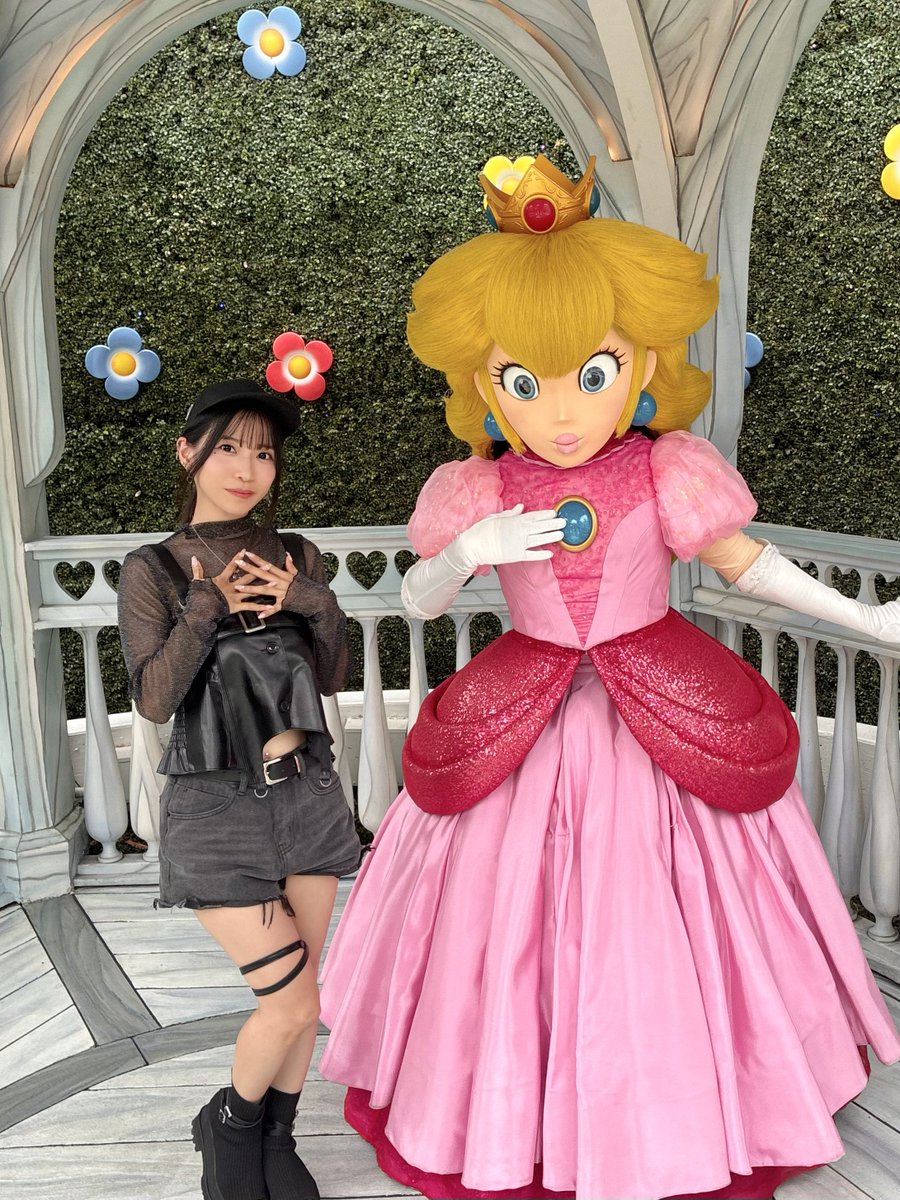 AsakaOfficial's tweet photo. 🌻☀️ 𝔾𝕠𝕠𝕕 𝕄𝕠𝕣𝕟𝕚𝕟𝕘 ☀️🌻

アメリカ生活4日目！
Universal Studios Hollywood行ってきた！
朝イチで弾丸一人旅最高すぎる〜！🏃🏻‍♀️=͟͟͞
スタジオ見学ツアーがスゴかった！
色んな映画のロケ地巡れて満足度高い🙆‍♀️

これからもう一本ライブやってきます🎙️🎸 https://t.co/jJkhbImluQ