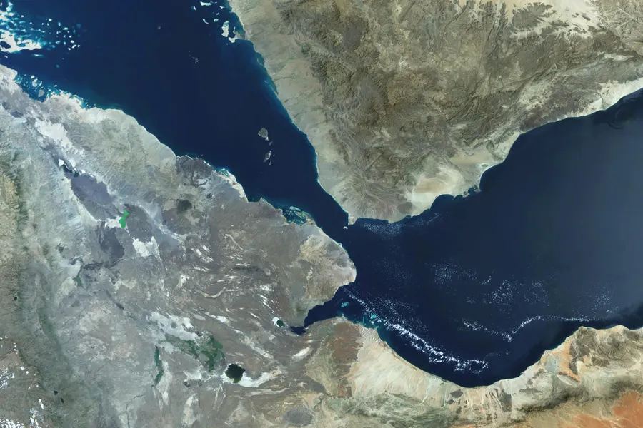 MarioNawfal's tweet photo. 🇺🇸🇮🇷 Both of the region's oil chokepoints are now throttled at the same time. 

Bab el-Mandeb saw just 11 commodity vessels today, the lowest in months, after the Houthis struck Aramco sites at Jizan and Yanbu. Hormuz ran under 10 a day all weekend, even with US and Iran pausing strikes.

The Red Sea route was the escape hatch. As Iran choked Hormuz, Saudi Arabia pushed crude overland to Yanbu and out through Bab el-Mandeb. 3.5m barrels a day in June, up from 240,000 a year earlier.

That valve is now closing too. Tankers are turning around mid-Red Sea and rerouting the long way around Africa.

Neither strait is fully shut. Both are just costly and frightening enough that traffic is draining out of each.

When both exits narrow at once, where does the oil actually go?

Source: Reuters / Writer: Oliver