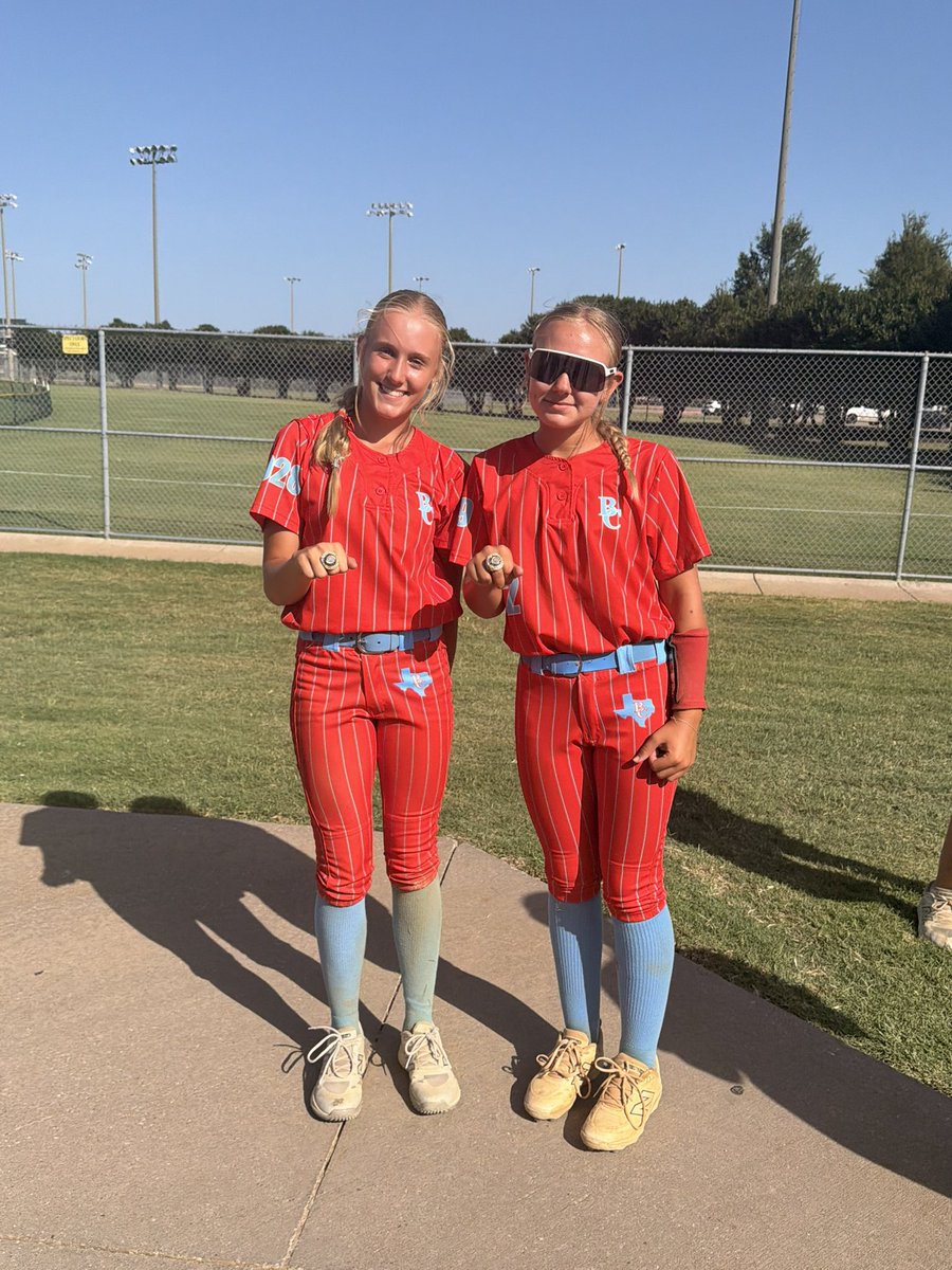 Khywebber's tweet photo. @USSSAFastpitch 
Southern Nationals 16u Champions! Undefeated all weekend. Outscored opponents 53-11. 
Scored 8 runs, had 6 RBI’s 
Overall great weekend to finish our summer season on! Super excited for upcoming camps and fall showcase season!

@CoastRecruitsSB @FastpitchAthRec @ExtraInningSB @TGETalent @tagupSoftball @SBRRetweets @TopPreps @fivestarphenom @GMsportsmedia1 @d1fastpitch1 @EastonFastpitch @NCSA_Softball
@LegacyLegendsS1 @SoftballDown
@NCAASoftball @scan1ansports @TheKingSource @AcesSpotlight @UTampaSoftball @FAUSoftball
@Franciscan_SB @fivestarphenom @Strimp25 @ElzeyMatt @MattP7671 @CoachPetikS @CoachJordanSB @CoachSWebster @ShaleeRodriguez @FullCountjj @JanaeShirley 
@bcpremier_steel @joycewellhoefer