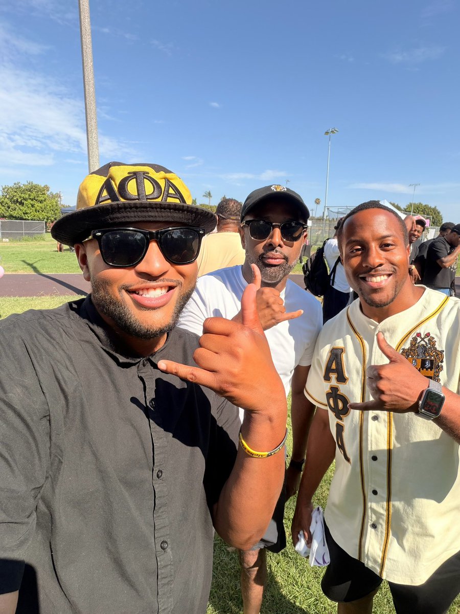 Missterray804's tweet photo. A Phiiiiiii A! 06 ๐ค๐พ #AlphaPhiAlpha https://t.co/yYx8K9l0op
