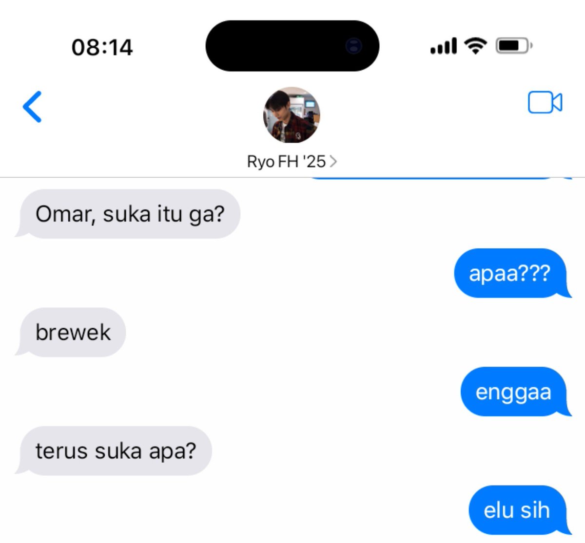 chemistryulyul's tweet photo. #rulnyul one tweet au 

ini pas Omar masih ngejar Ryo https://t.co/Lk1f5xRWY5