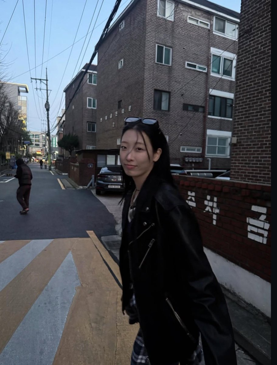 Ryudainzone's tweet photo. Side Angle                   Front Angle https://t.co/3IDha0ZEbi