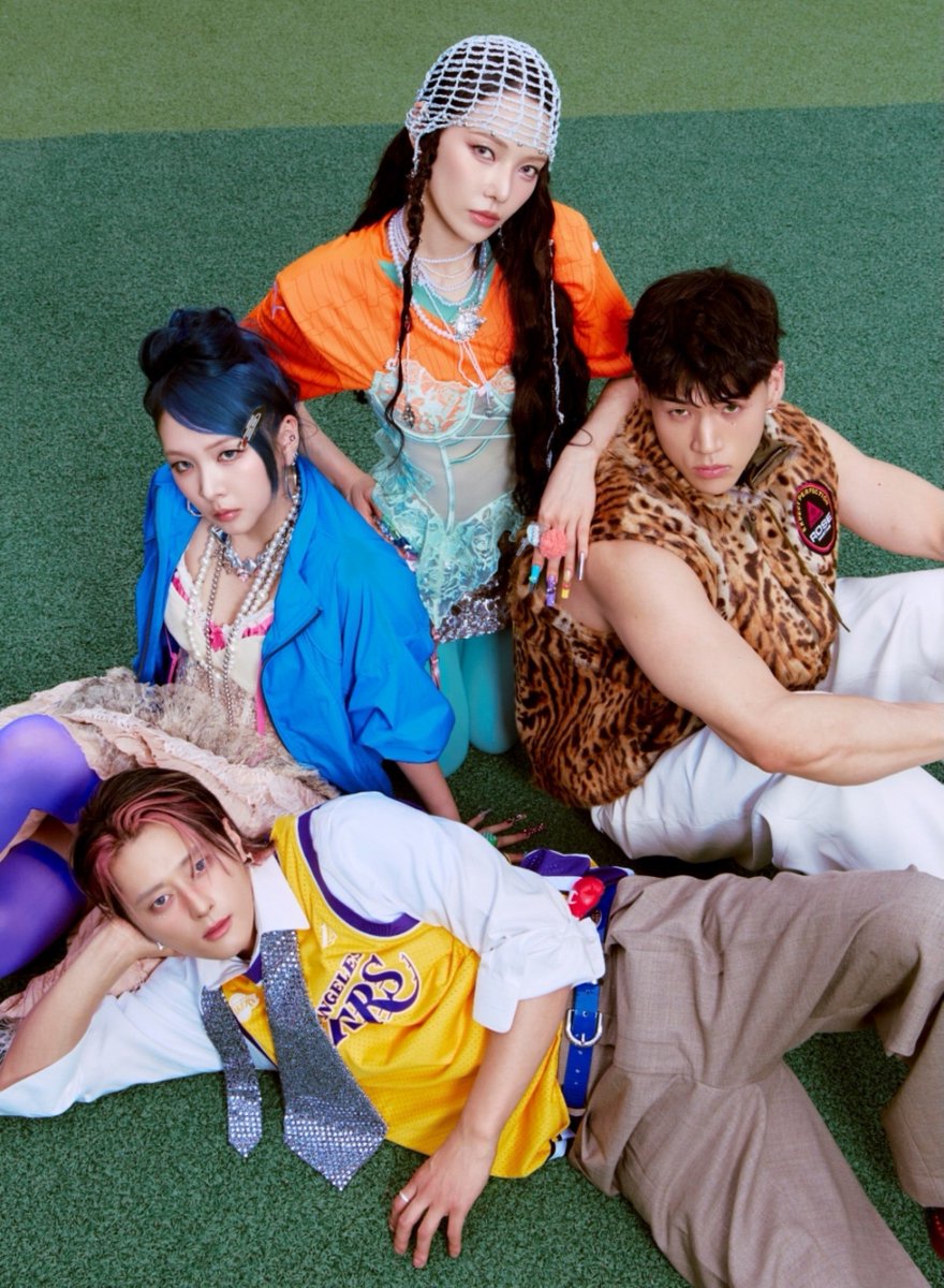 gianelaelaelaee's tweet photo. Hola @SpotifyKpop @SpotifyARG ponete la 10 y ayúdanos a traer los chicos de KARD a ARGENTINA 
#KARDINARGENTINA
#NOWHEREINARGENTINA

@KARD_Official @gigmusicoficial

#카드
#KARD
#BackToLifeWithKARD https://t.co/ngPZDAYFdI
