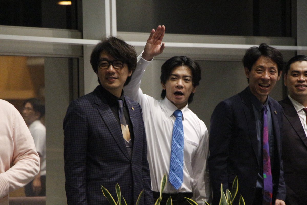 goingzero_now's tweet photo. #ワクワクドキドキツアー
尾道行ってよかった。めちゃめちゃ楽しかった。
ネタまで見せていただいてるのに、お見送りまでしていただいて幸せすぎましたわ。 https://t.co/g3dkQzJH1h