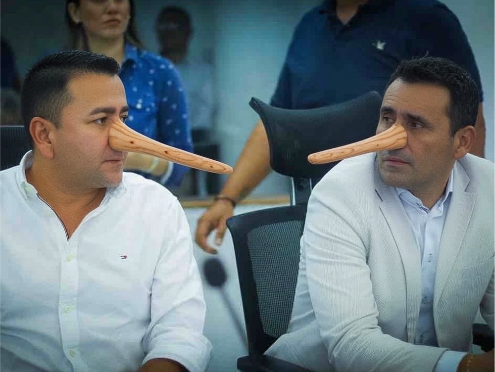 Palermo73's tweet photo. Vigilarlos y criticarlos hasta que se conviertan en humanos: se ajuicien, estudien y dejen de ser marionetas. Hasta que la razón y la ética tumben su picardía. 

¡No más! Concejo de pícaros. @ConcejoBGA_ https://t.co/ssOOlgxSqL