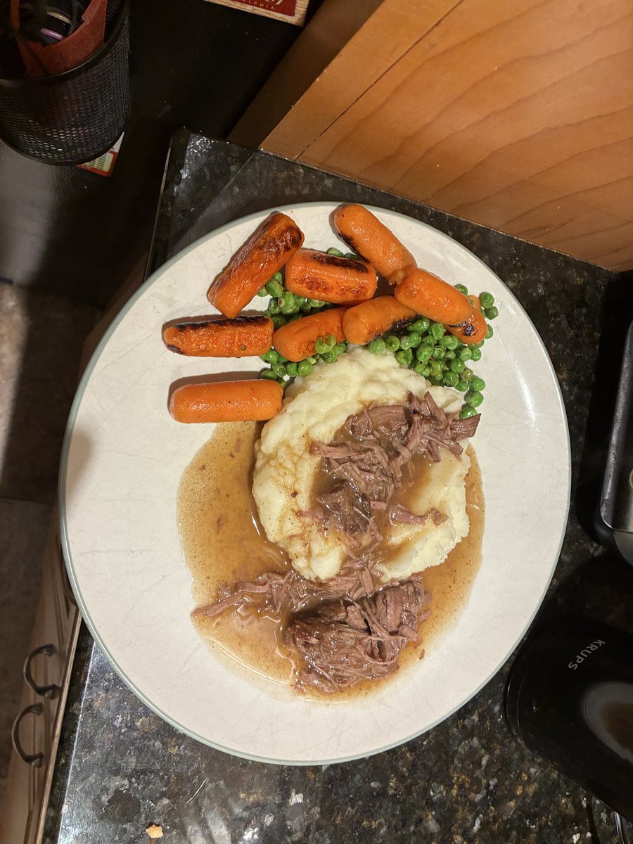 jspin80's tweet photo. And not a recipe to be found
#letDadcook
#challengaccepted
@PGHRapunzel https://t.co/48zXV2gp2V