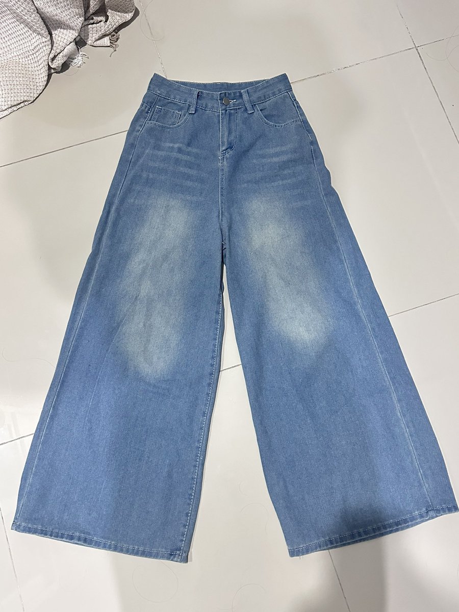 Usedbyroze's tweet photo. ส่งต่อกางเกงยีนส์ 
Size: m 27-28 สพ38 
Price 130รส 
#ส่งต่อmerge #ส่งต่อกางเกง #ส่งต่อเสื้อผ้า 
#ส่งต่อเสื้อผ้ามือสอง #เสื้อผ้ามือสอง #ส่งต่อbeming #ส่งต่อกางเกง #ส่งต่อstylist #เสื้อผ้ามือสองราคาถูก https://t.co/YqEKczEdgl