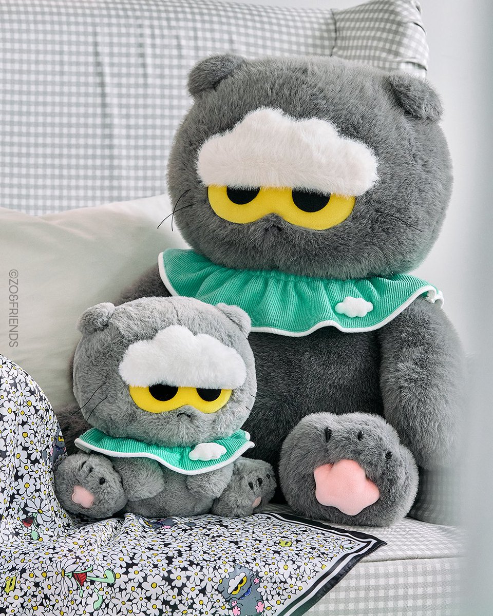 LINEFRIENDSinfo's tweet photo. 포근한 일상에 작은 설렘 한 스푼 ☁️

ZO&FRIENDS NEW COLLECTION

🗓️2026.7.28 11AM (KST)
📍라인프렌즈 네이버 스토어 
📍라인프렌즈 스퀘어 온라인/명동
📍케이팝 스퀘어 홍대/롯데월드몰/센텀시티몰
🔗https://t.co/2PpjLMBak8

❗️온라인 스토어 안내
-제품별 최대 5개까지 구매하실 수 있습니다.
-대형 인형은 한국 내 배송만 가능합니다.
-일본, 싱가폴, 말레이시아, 인도네시아, 중국을 포함한 일부 국가의 경우 별도 판매될 예정입니다.

❗️오프라인 스토어 안내
-제품별 최대 5개까지 구매하실 수 있습니다.
-단, 크라운 에디션(랜덤 인형 키링)은 오프라인에서 최대 20개까지 구매 가능하며, 5개/20개입 박스로도 구매하실 수 있습니다.
-조앤프렌즈 제품 구매 시 조아 부채를 선착순 증정합니다.