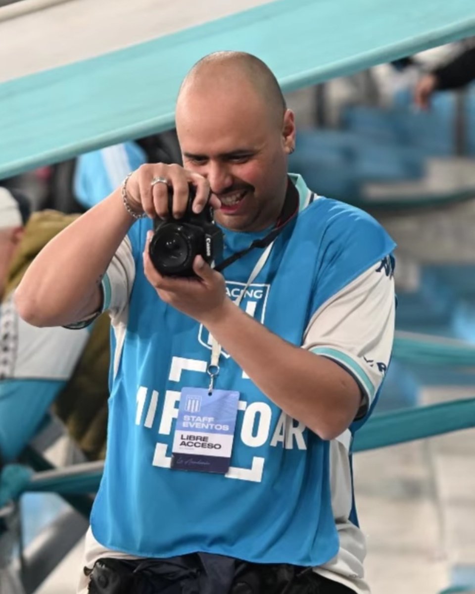 LeandroAdonio's tweet photo. Se lanzó "Mi Foto #Racing" 📷🏟

👉 Los hinchas pueden acceder a la plataforma https://t.co/qjaMrzaP8H para buscarse entre las fotos tomadas por los fotógrafos oficiales durante cada partido en el Cilindro. 

ℹ️ Mediante reconocimiento facial, el sistema permite encontrar las imágenes en las que aparece cada persona y adquirirlas para conservar un recuerdo de su experiencia.