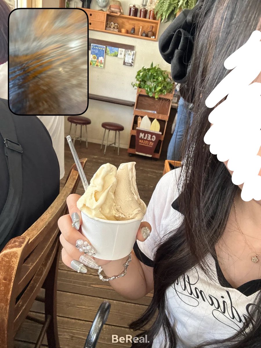 8zklv's tweet photo. 旅行行ってきたの*⋆✈︎
加工がめんどくさくてほとんど何もしてません汗汗💧 https://t.co/qImbJfUUgF