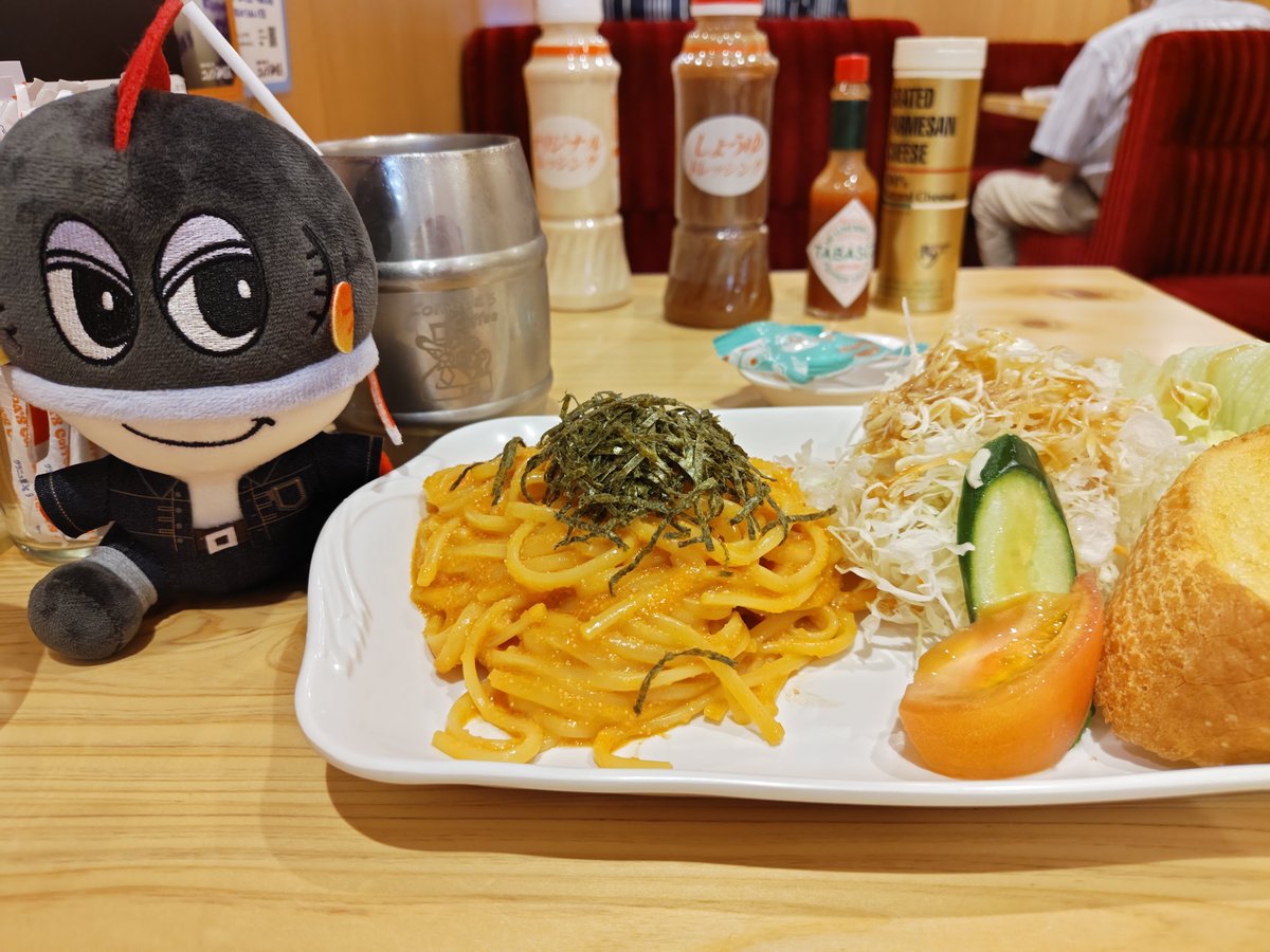 micomicomee3535's tweet photo. トークツアーTRIP静岡公演✨
健ちゃんの個人活動だからこそ聞ける今までの裏側などいっぱい聞けて、あっとゆー間に終わっちゃった🥲💚
静岡のお土産は何を買うかな🤭？
今年の土用の丑の日は我が家もでしこを食べたので思わぬリンクが嬉しかったな！ふわっとして美味しかったよね😋
#山下健二郎 https://t.co/FA1tvki3iX