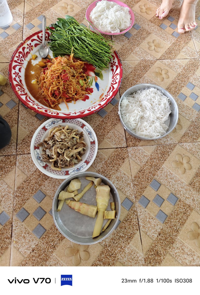 อยากรู้จักทักมา tweet media