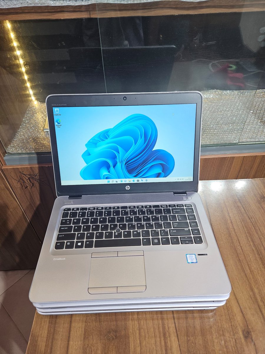 salaficoded's tweet photo. HP ELITEBOOK 840 G3
Intel Core core i5-6300U
8GB RAM 256GB SSD
6th Generation Processor
Dualcore(2 cores) @ 2.40/2.50GHz 
Keyboard light
14-inch screen size
Laptop &amp; Charger
 240k https://t.co/cK1HWurXWO