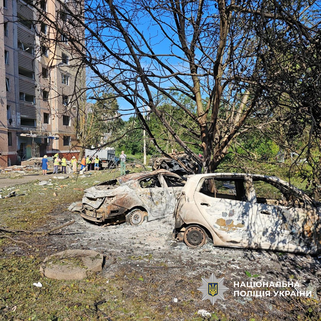 gumvd_don's tweet photo. Троє жителів Донеччини зазнали поранень через російські удари https://t.co/n8BBqYLYiK https://t.co/VCb3bA2oEC