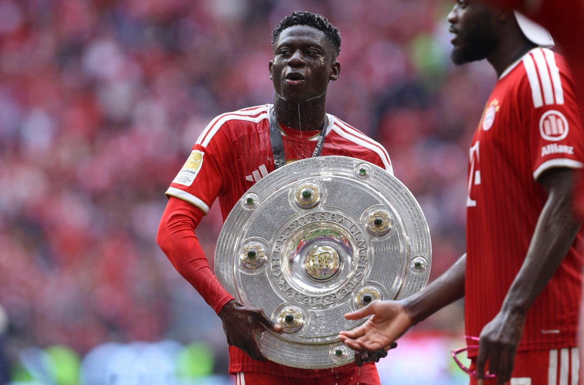 iMiaSanMia's tweet photo. Bara Sapoko Ndiaye to FC Bayern is done for at least €3-4m on a 5-year contract until 2031. The Senegalese midfielder attracted interest from other clubs after the World Cup, but he was determined to join Bayern permanently. He's set to take Leon Goretzka’s squad spot [@Plettigoal]
