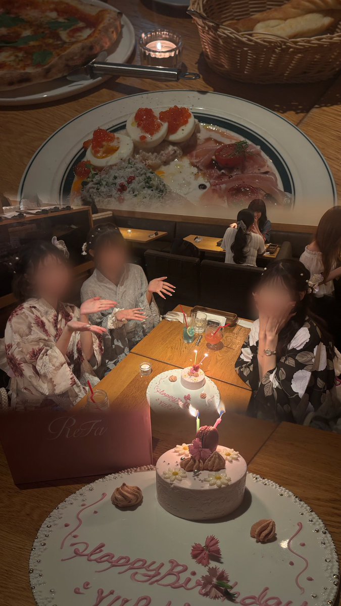 stllx___'s tweet photo. だいすき2人とオフイベ行けたのハッピー🌟だったのでこちらの記録も投稿➰🆙❣️

ドフンたんにいっぱいアピールしてくれたり、夜ご飯ディナー連れてってくれたり、ほんと色々考えてくれてありがとう😭💕✨ 20.21一緒に過ごせて最高の2日間だった🎶♡ https://t.co/uSSWI9yxrf
